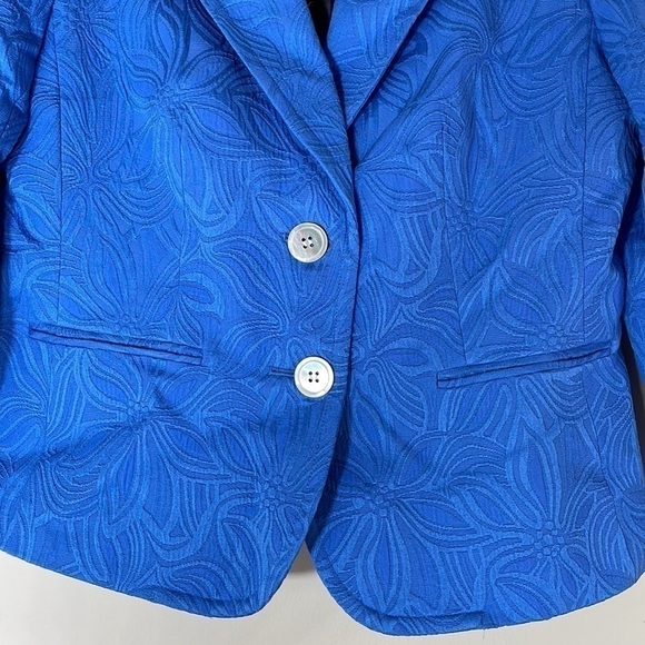 NWT. Talbots 4 Blue Floral Jacquard Knit Blazer. - Picture 6 of 15